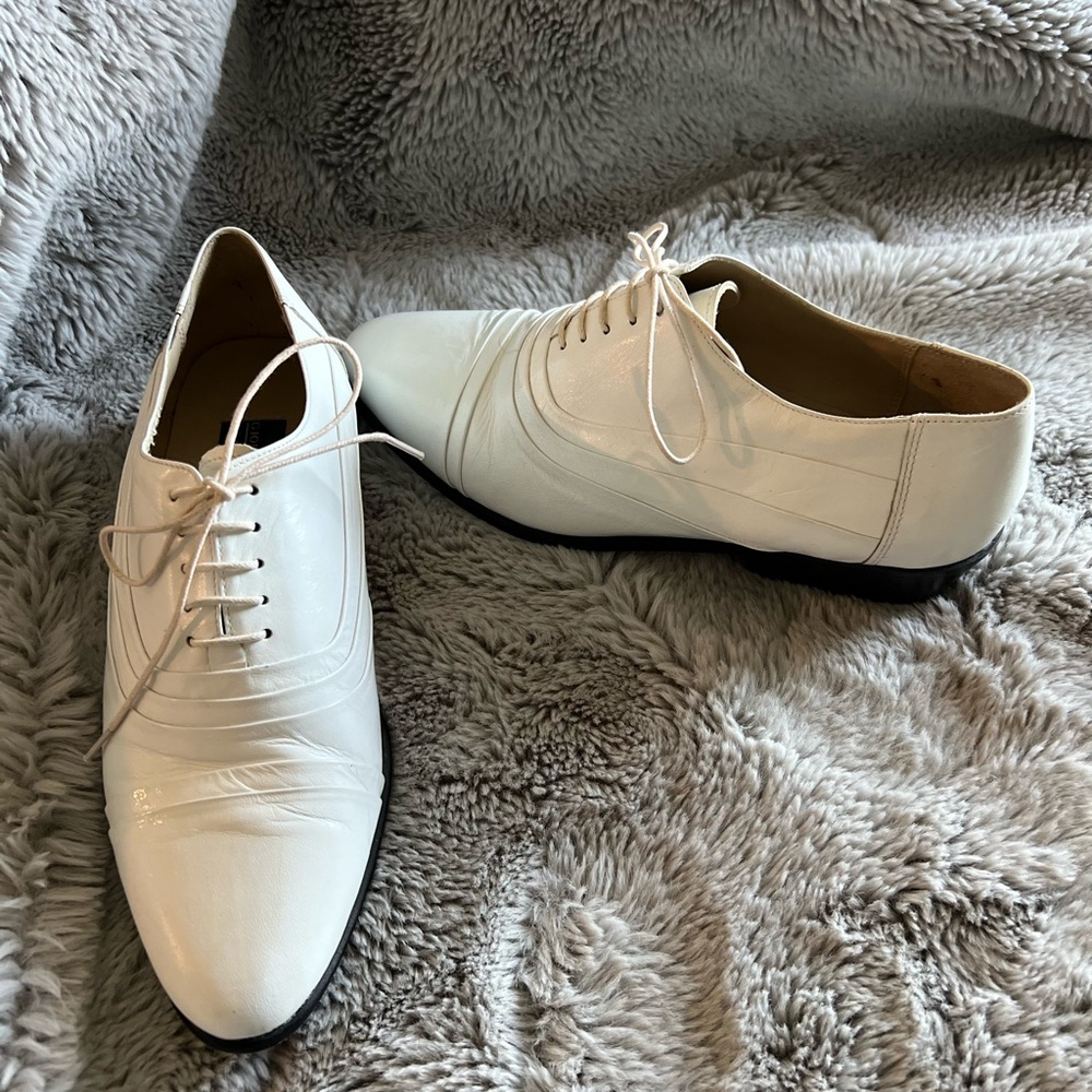 Giorgio Brutini White Oxford Leather Shoes